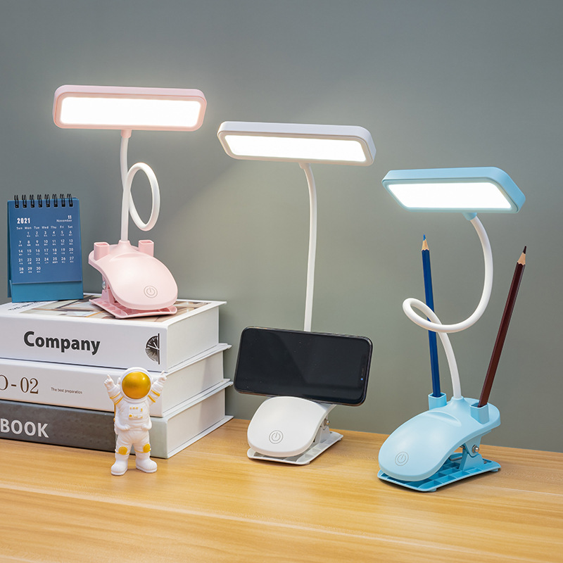 LED Clip-On Desk Lamp USB Night Light—Special for Students, Eye-Care Atmosphere Bedside Lamp for Bedrooms and Dorms, Reading Light for Study and Relaxation