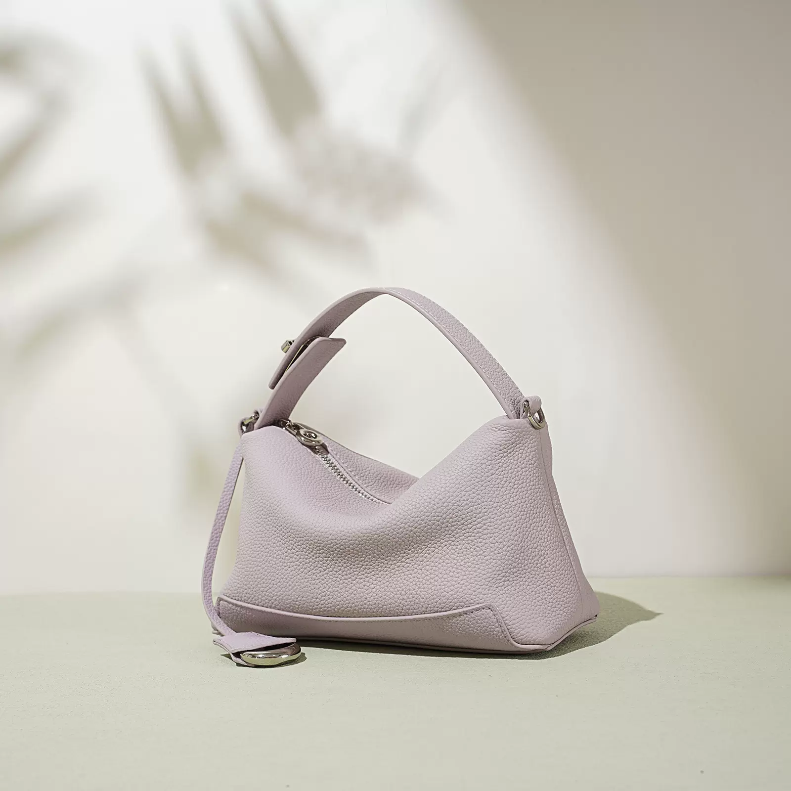 百搭手提包单肩包韩版小众简约高级斜挎包女新款2025感枕头包休闲