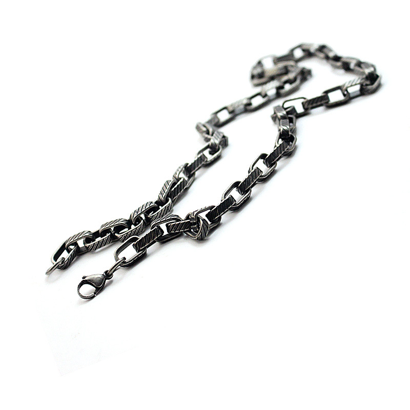 Light Luxury Vintage Necklace For Men Versatile Choker Chain_voghion.com