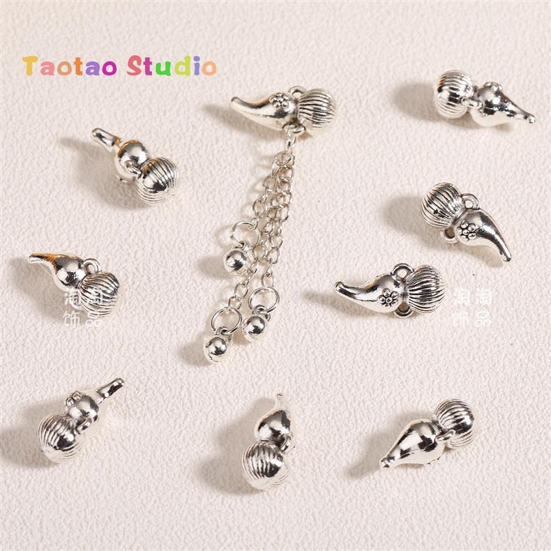 Ancient Silver DIY Jewelry Accessories Small Gourd Flower Run Tee Pendant Bracelet Necklace Beaded Beaded Material Spacer