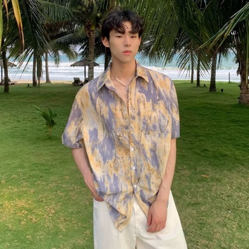 Retro Loose Striped Long-Sleeve Shirt for Men and Women, Versatile and Stylish High-End Japanese Inspired Basic Collar Shirt for Casual Trendy Outfits