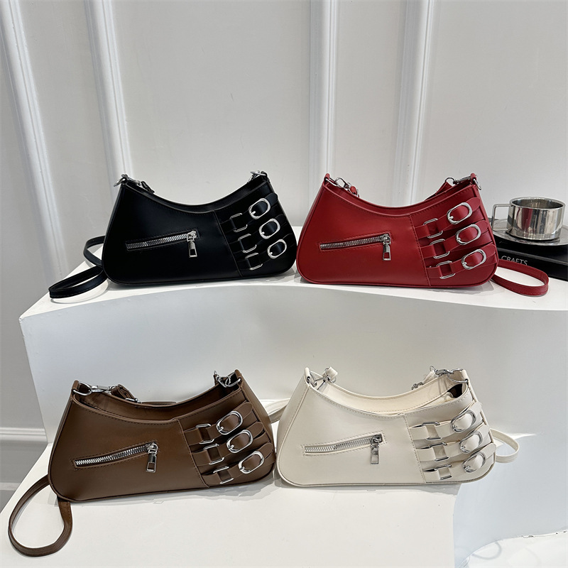 Bolso pequeño para mujeres 2025, primavera nueva moda de viaje, bolso de hombro, moda versátil, bolso de brazo de aire extranjero.