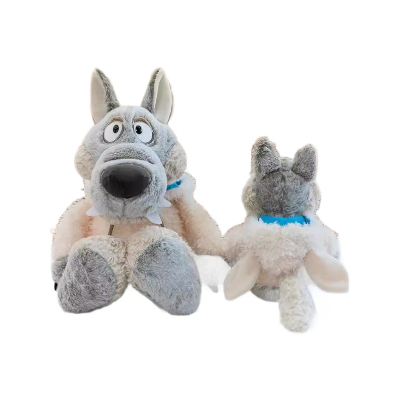 Muñeca de lobo con piel de oveja