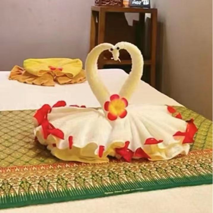 民族风东南亚缅甸泰国傣族提花服装面料筒裙短裙一片裙布料