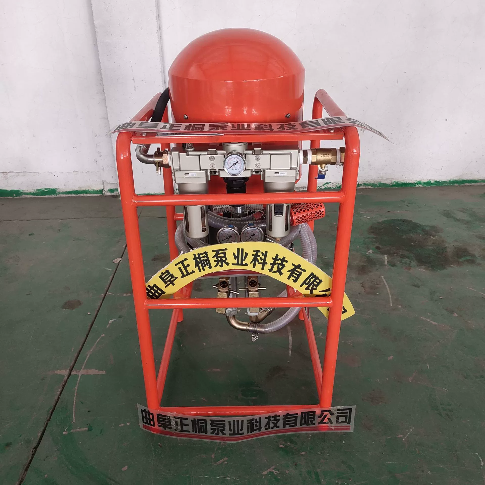 Подземный взрывозащищенный насос для впрыска суспензии 2ZBQS11-5 для шахтных двухцилиндровых двухцилиндровых жидких цементных растворов