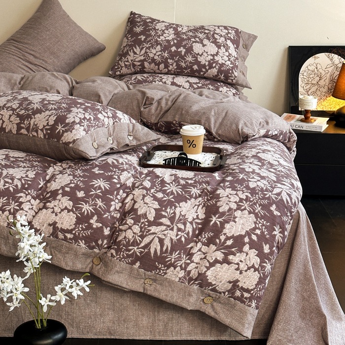 2025 otoño y invierno engrosar el conjunto de cuatro piezas de lino original GaoGam retro doble hilo impreso botón dormitorio conjunto de tres piezas