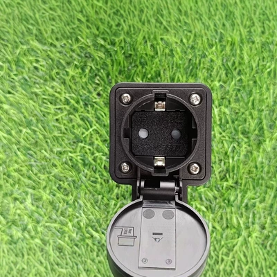 plug to take electricity discharge – EV şarj adapterləri