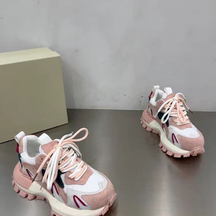 Versión coreana de los zapatos casuales a juego de color de malla de todo fósforo Forrest Gump zapatos de mujer 2025 primavera y verano nuevos zapatos de papá transpirables de suela gruesa de moda
