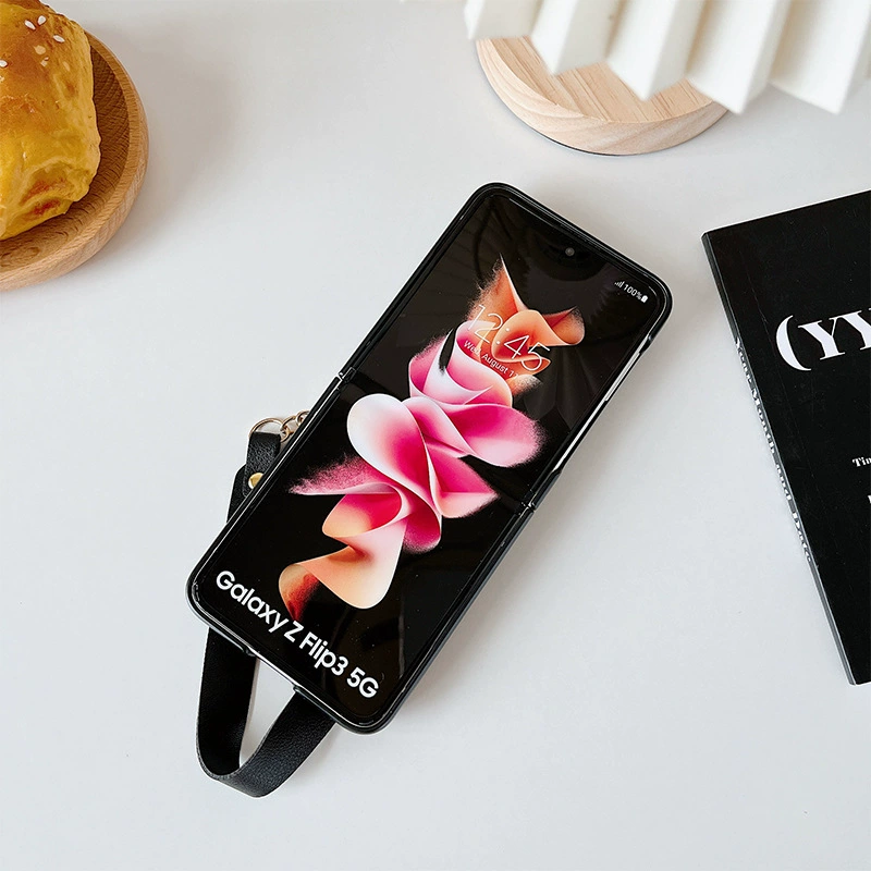 Samsung, compatible handheld GalaxyZFlip3 flower-shaped, folding phone case, with little bears, folding screen