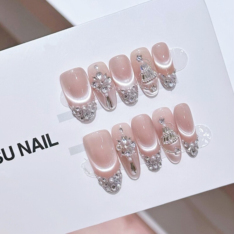 [Christmas Frosting] Diamond-Encrusted French Christmas Tree Niche Design Wearable Nail Patches Removable Nail Patches