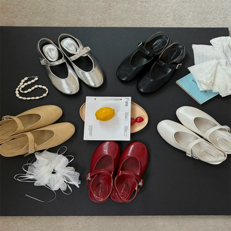 Женские туфли Мэри Джейн во французском стиле с одним ремешком, туфли на плоской подошве с неглубоким носком, ретро-мюли с мягкой подошвой и закрытым носком 2025.