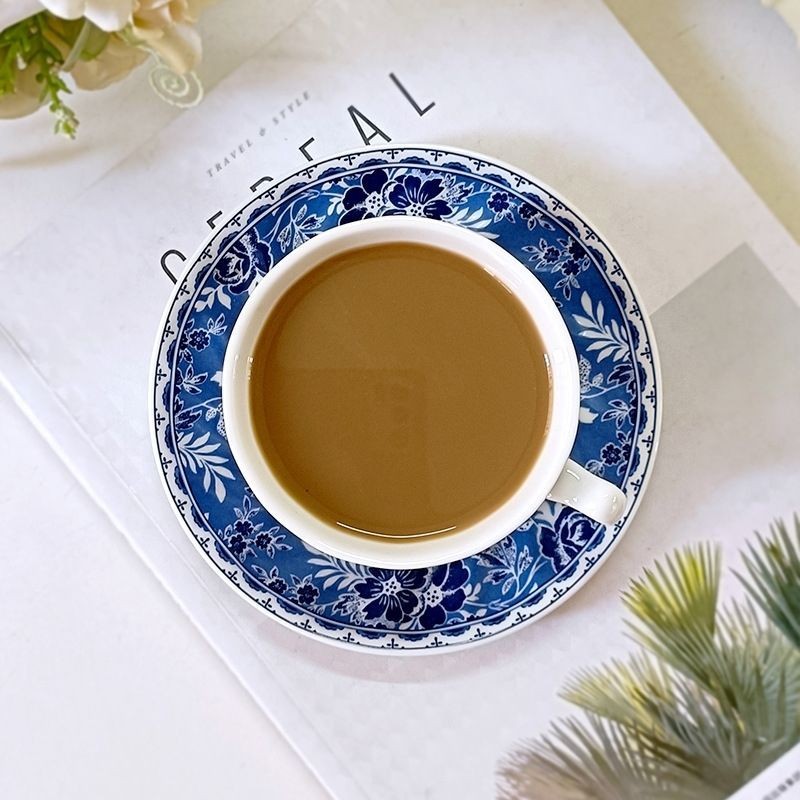 Exportación original clásica de Devonshire serie de flores azules platos grandes y pequeños tazas y platos