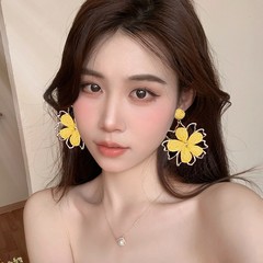 夏季拉菲草镂空花朵耳环欧美个性时尚夸张耳坠通勤百搭黄色耳饰女