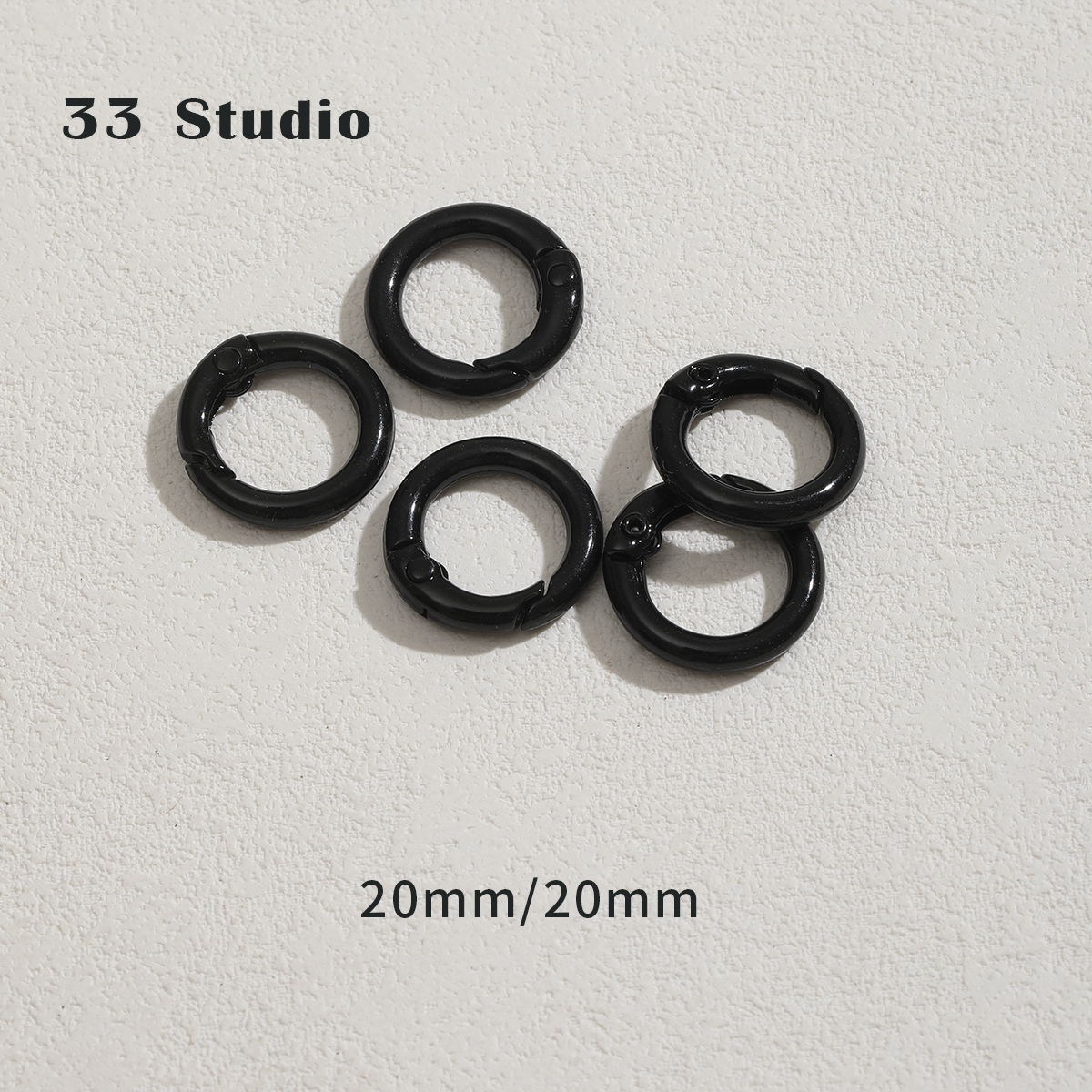 Black ring, 1 pieces