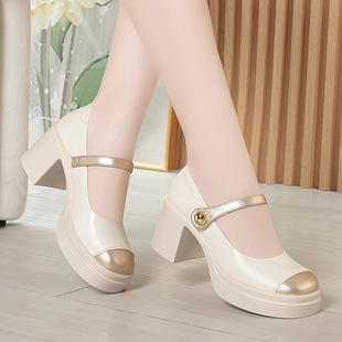 һ�����l�߸�����Ь��ɫ������ƤЬ��������ָ���׆�Ь�ϰ�ŮЬ