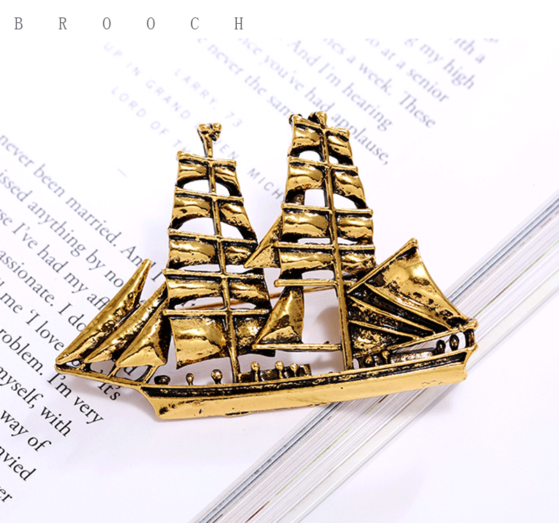 Vintage Transparent Glazed Sailboat Enamel Brooch, Available in Three Colors, Men's Workplace Commuting Formal Wear Brooch, Direct Supply