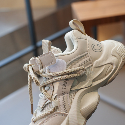 Children's breathable Dad 2024 spring and autumn new Korean version thick-soled non-slip student casual running sneakers for boys and girls