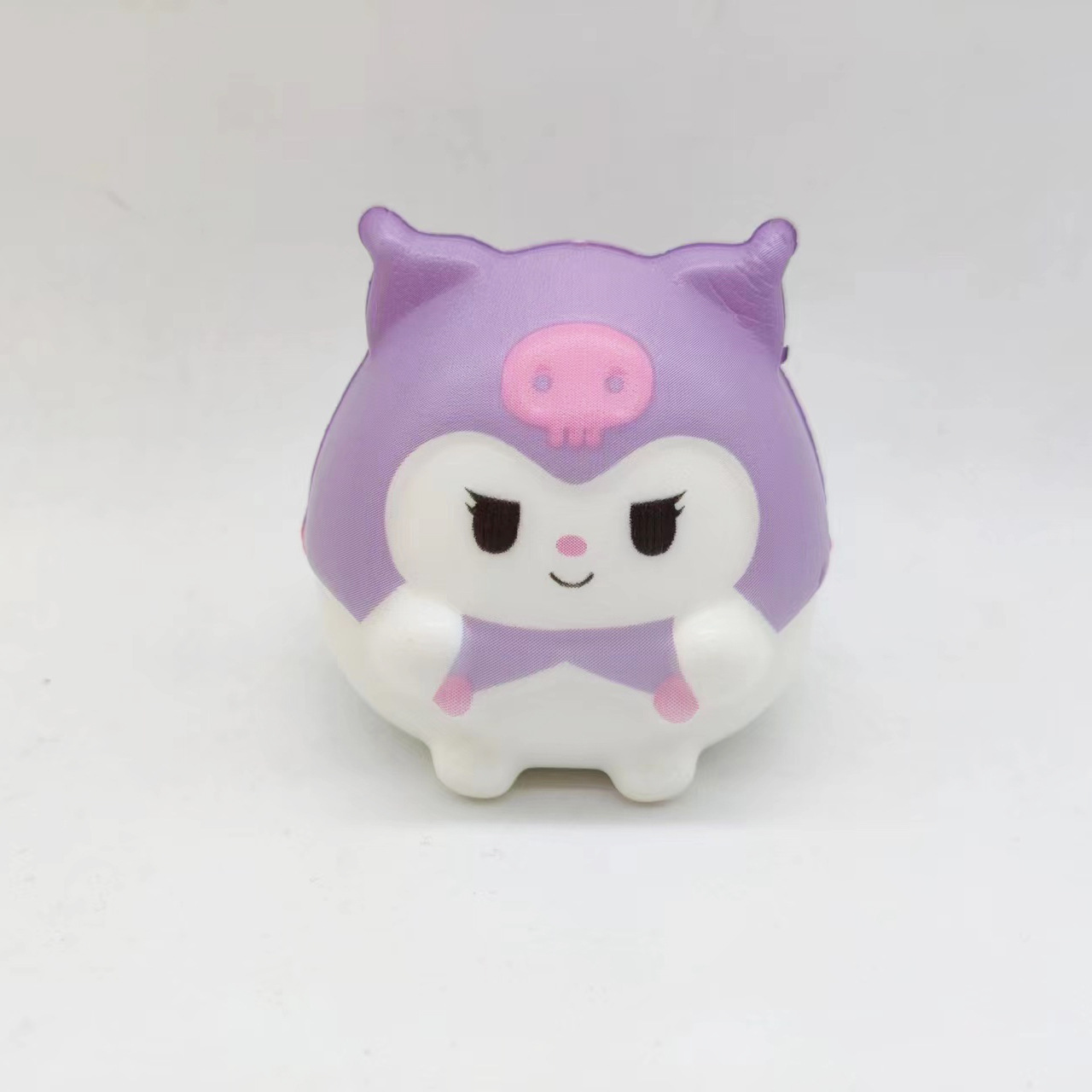 Sanrio descompresión ventilación pellizco música lento rebote juguete fresa oso pellizco música descompresión muñeca cura pequeño regalo