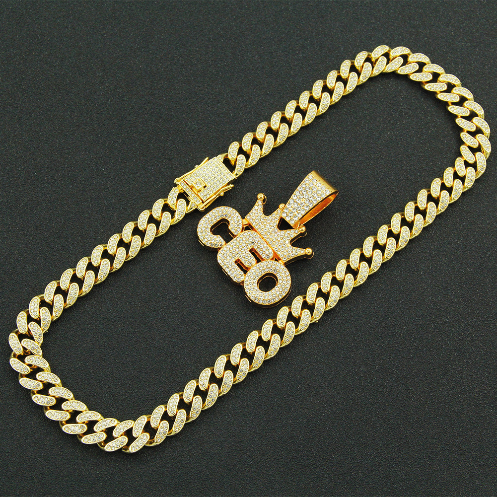 Collar De Hombre Cubano Con Colgante De Letra Ceo De Corona De Diamantes De Hip Hop Europeo Y Americano display picture 2