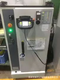 关节型机器人;喷涂机;喷枪