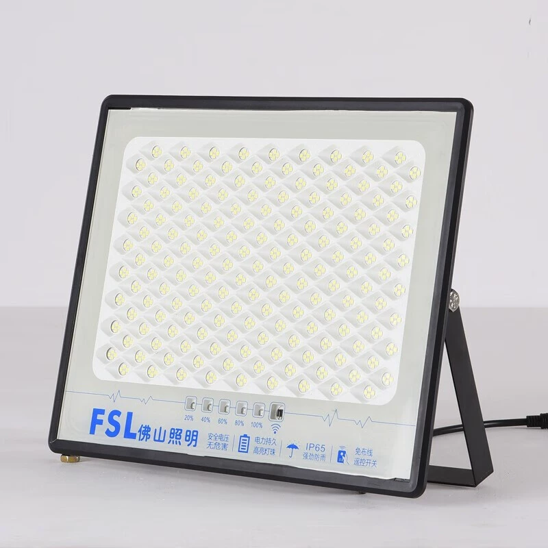 Lights, LED travel spotlight solar-powered, country sconce, street lamp