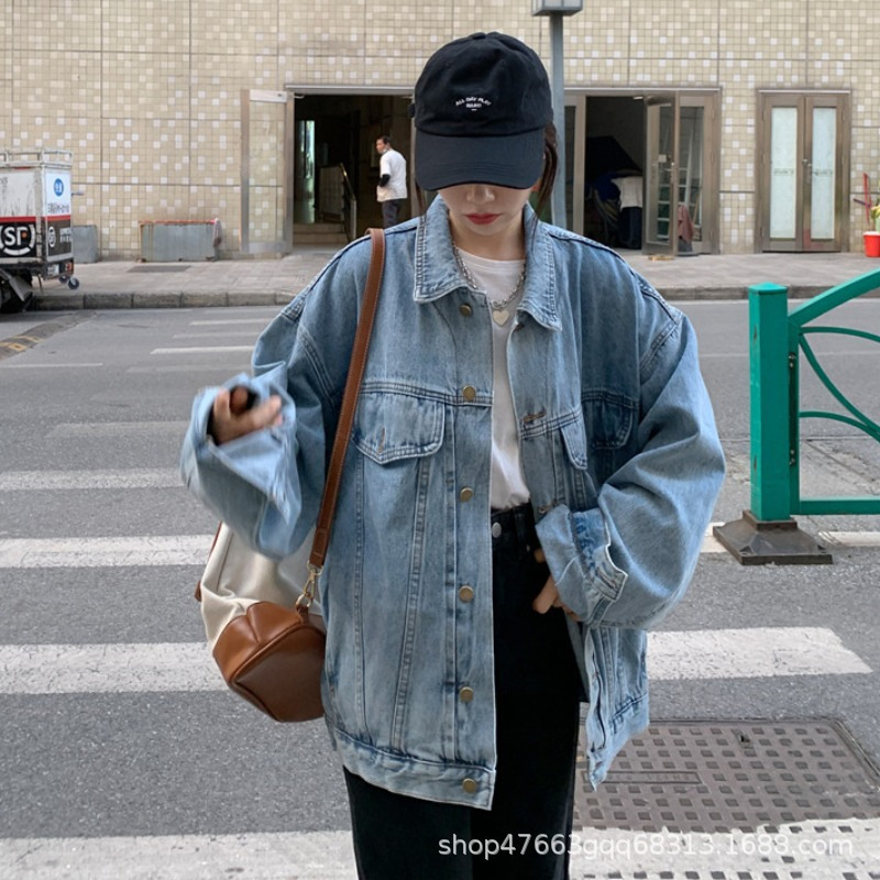 Plus-size denim jacket for chubby girls, autumn and winter, Korean style, loose and fashionable, cargo top, trendy on Instagram.