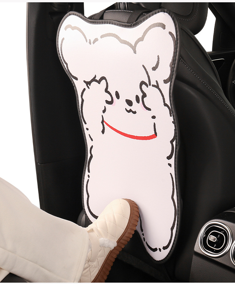 Cartoon cute variety of car seat back anti-kick pad dirt-resistant and easy to clean universal rear seat back anti-dirt protection