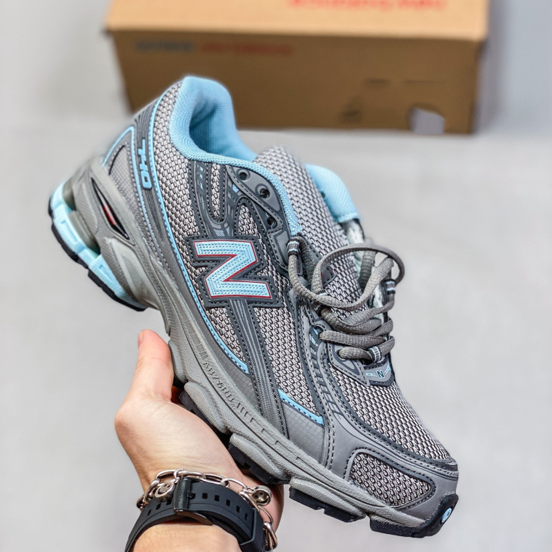 アウトドアの新しいレジャー運動靴NB740レトロなネットの通気性のランニング靴の男女の厚い底の高くなるお父さんの靴|undefined