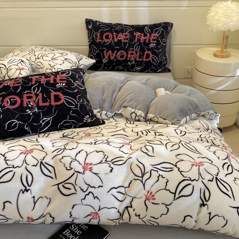 Otoño y invierno leche de seda de dopamina cama de cuatro piezas de seda de coral dormitorio flange sábanas de seda de tres piezas