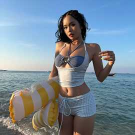 复古格子挂脖分体泳衣女夏平角裤遮肉显瘦海边度假温泉甜妹风泳装