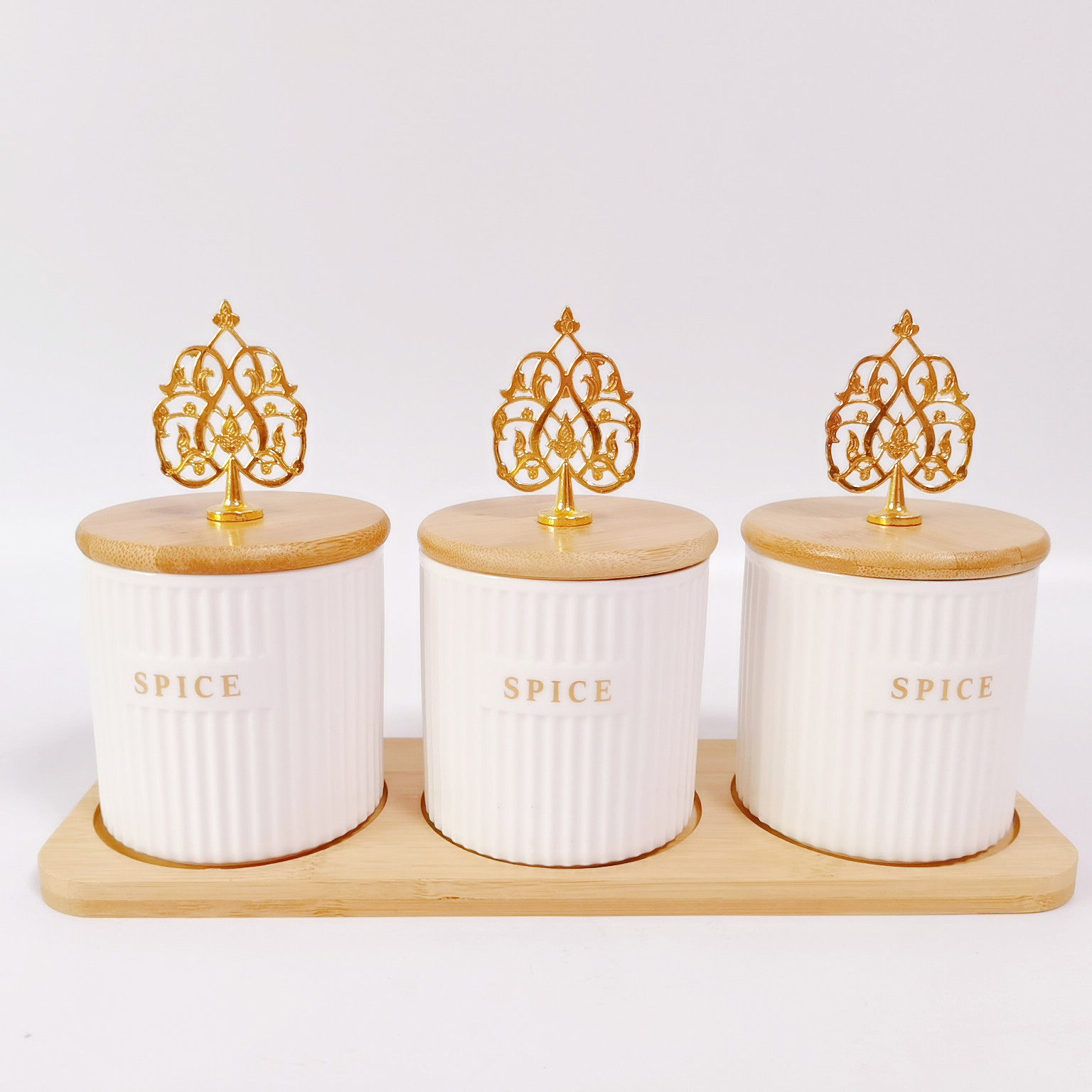 Fábrica directa de cerámica a rayas condimento tarro de almacenamiento tarro traje cocina almacenamiento tarro sal tarro hogar condimento tarro