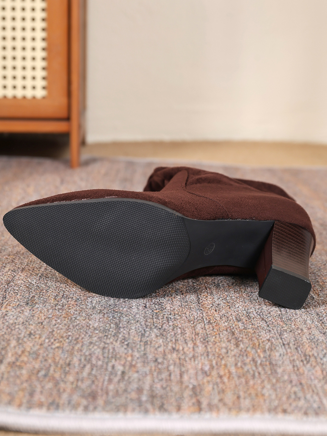 Women's Suede Pointed Toe High Heeled Cowboy Boots Mid Calf Winter_voghion.com