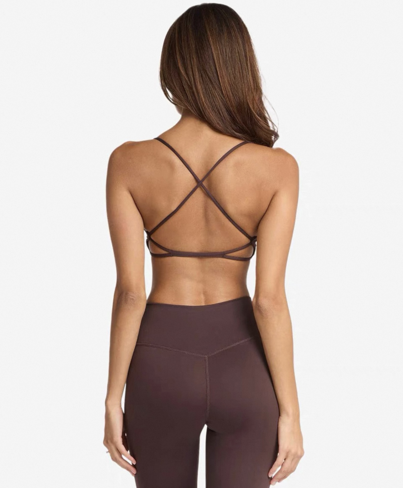 갈색과 보라색 바지 정장