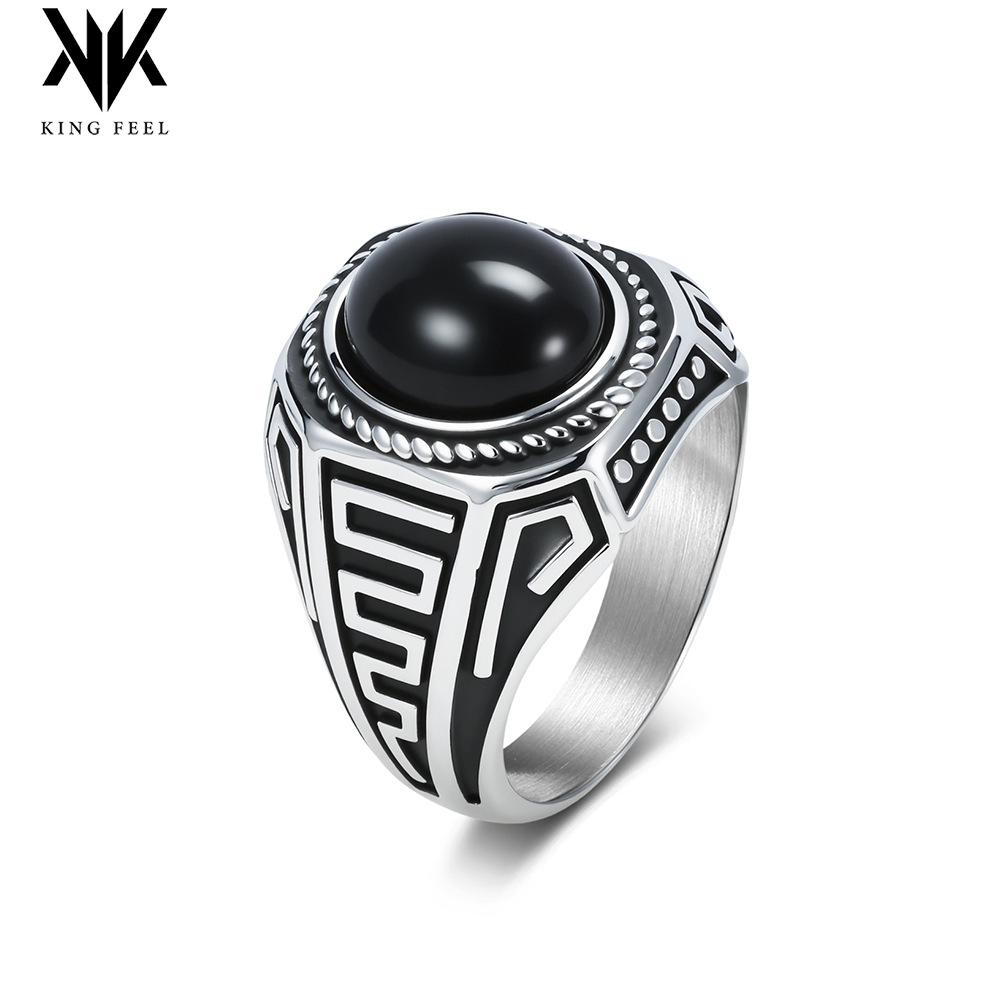 Herrenring aus Titanstahl im Retro-Stil mit schwarzem Edelstein, kunstvoll gestalteter, hochwertiger Zeigefingerring_voghion.com