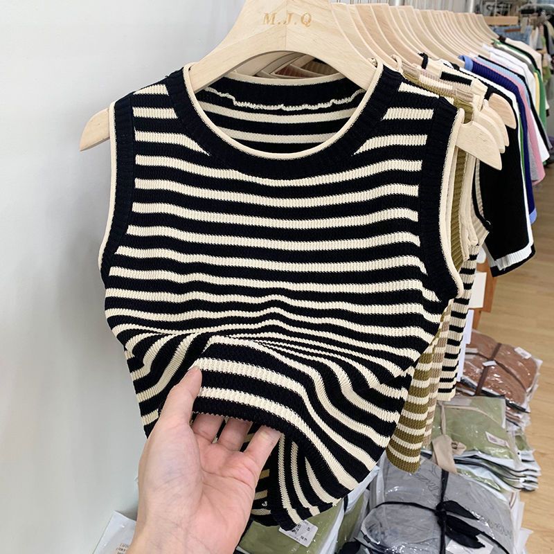 Sweet and spicy style striped knitted camisole women's summer 2023 new hot girl short sleeveless top bottoming shirt