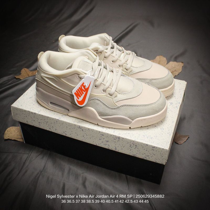企業レベル AJ4 レトロストリートカルチャーロートップバスケットボールシューズクッション性耐摩耗性厚底高さ増加カジュアルスポーツシューズ|undefined