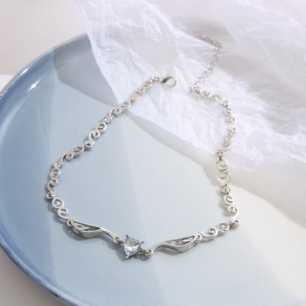 Simple Style Heart Shape Alloy Plating Artificial Rhinestones Womenu0027S Pendant Necklace 1 Piece