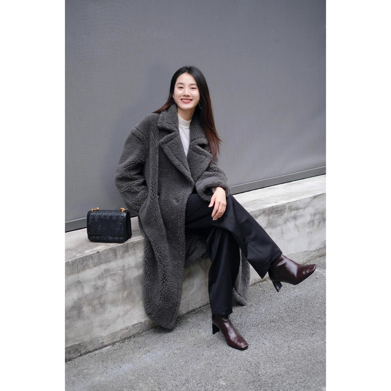 Max's Most Popular New Style 18 Color Matching High Version High Quality Women's Teddy Bear Long Outwear Jacket Fashion