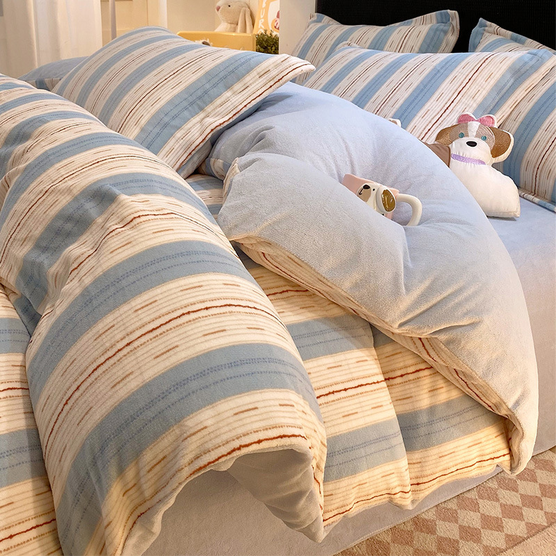 Cama de terciopelo de leche de cuatro piezas conjunto de 2025 coral terciopelo de coral sábanas calentadoras gruesas cubierta de edredón de cama de tres piezas conjunto de ropa de cama