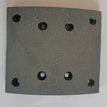 工厂批发刹车片汽车配件10款豪沃刹车片8孔汽车制动器刹车蹄片