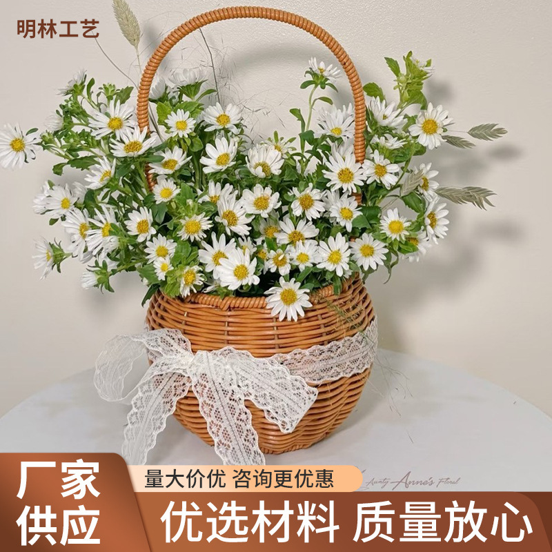 花かご 手提げ 模造籐製 花飾り 編み込み ホリデーギフトバスケット 花かご 丸型 植木鉢 花飾り 素朴な風合い|undefined
