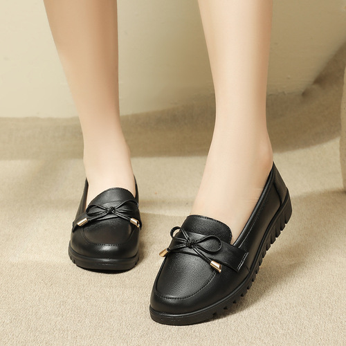 KFC work shoes women's flat non-slip mom shoes casual genuine leather comfortable work shoes black women's leather shoes