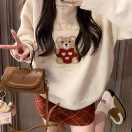 秋冬新款复古毛巾绣小熊套头毛衣女宽松慵懒风重磅圆领针织衫批发