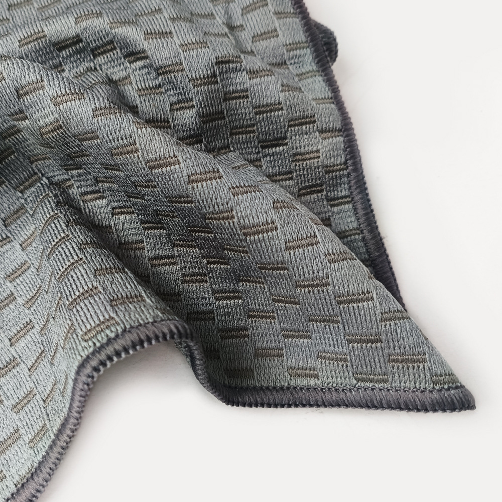 Double-sided glass towel