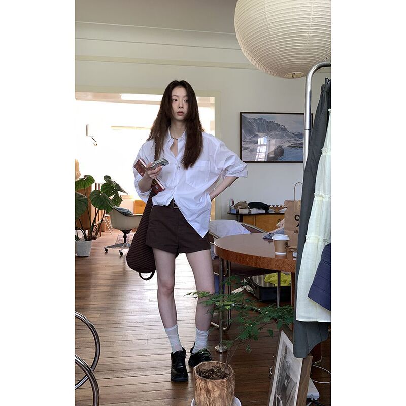 Aqiu's Shop American Retro Slim Casual Shorts Summer New Versatile Brown Straight Pants for Women