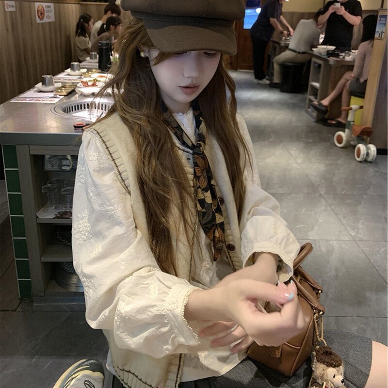 College Style Sweet Outfit Korean Style Loose Knitted Cardigan Vest Sweater for Women + Embroidered Shirt