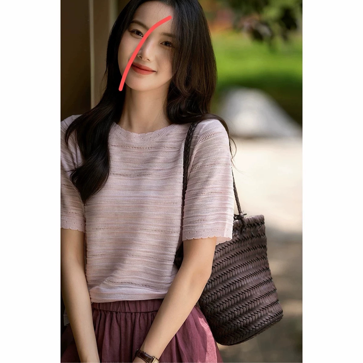 0411-21笑家凉凉衫镂空花瓣简约圆领针织T恤女