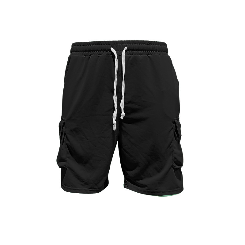 Męski komplet t-shirt i spodenki cargo w stylu sportowym_voghion.com