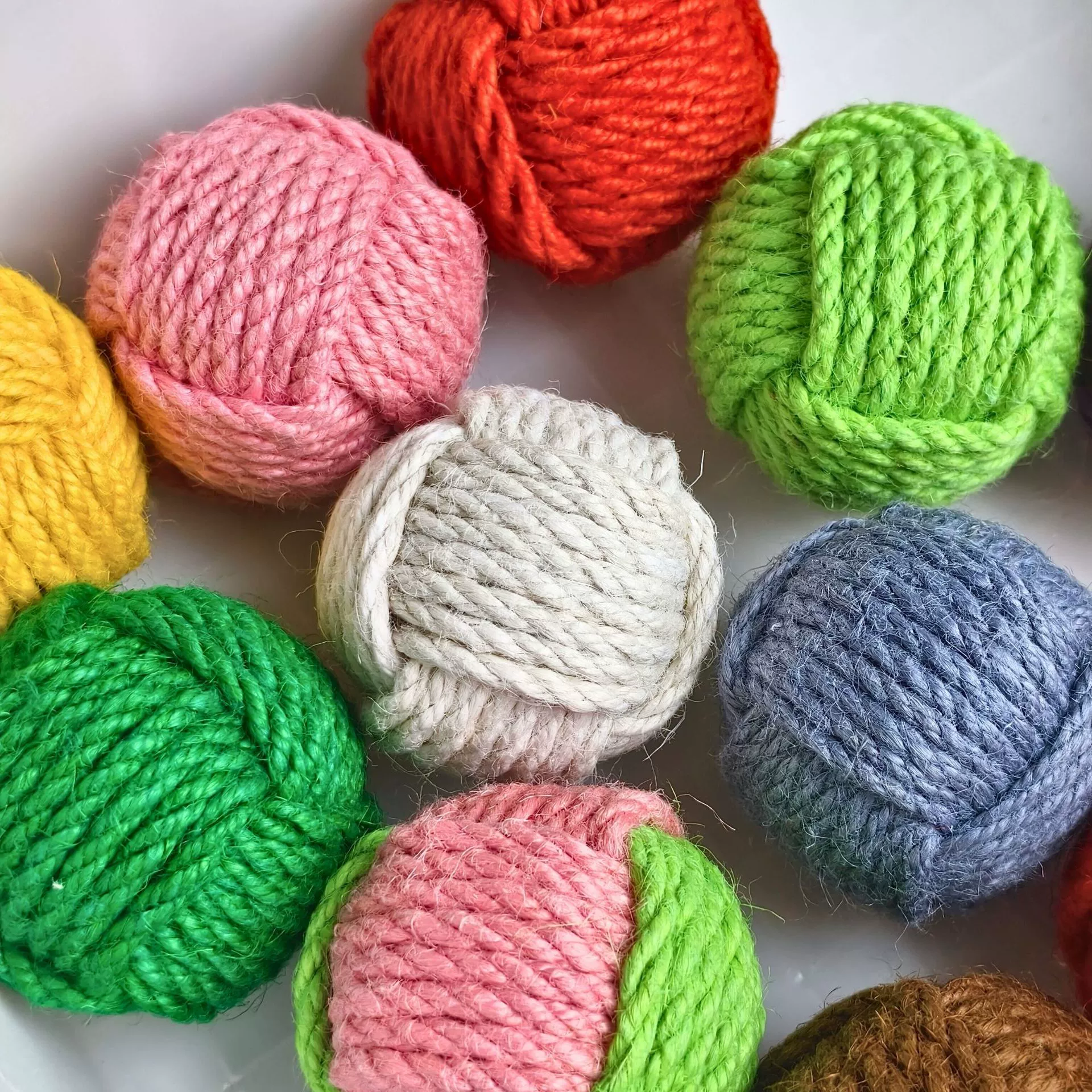 Индивидуальный узел обезьяньего кулака, пеньковая веревка, ручной работы, мяч, игрушка для кролика, кошки и собаки, игрушка для шлифовки зубов, жевания и царапания без звука и безопасно