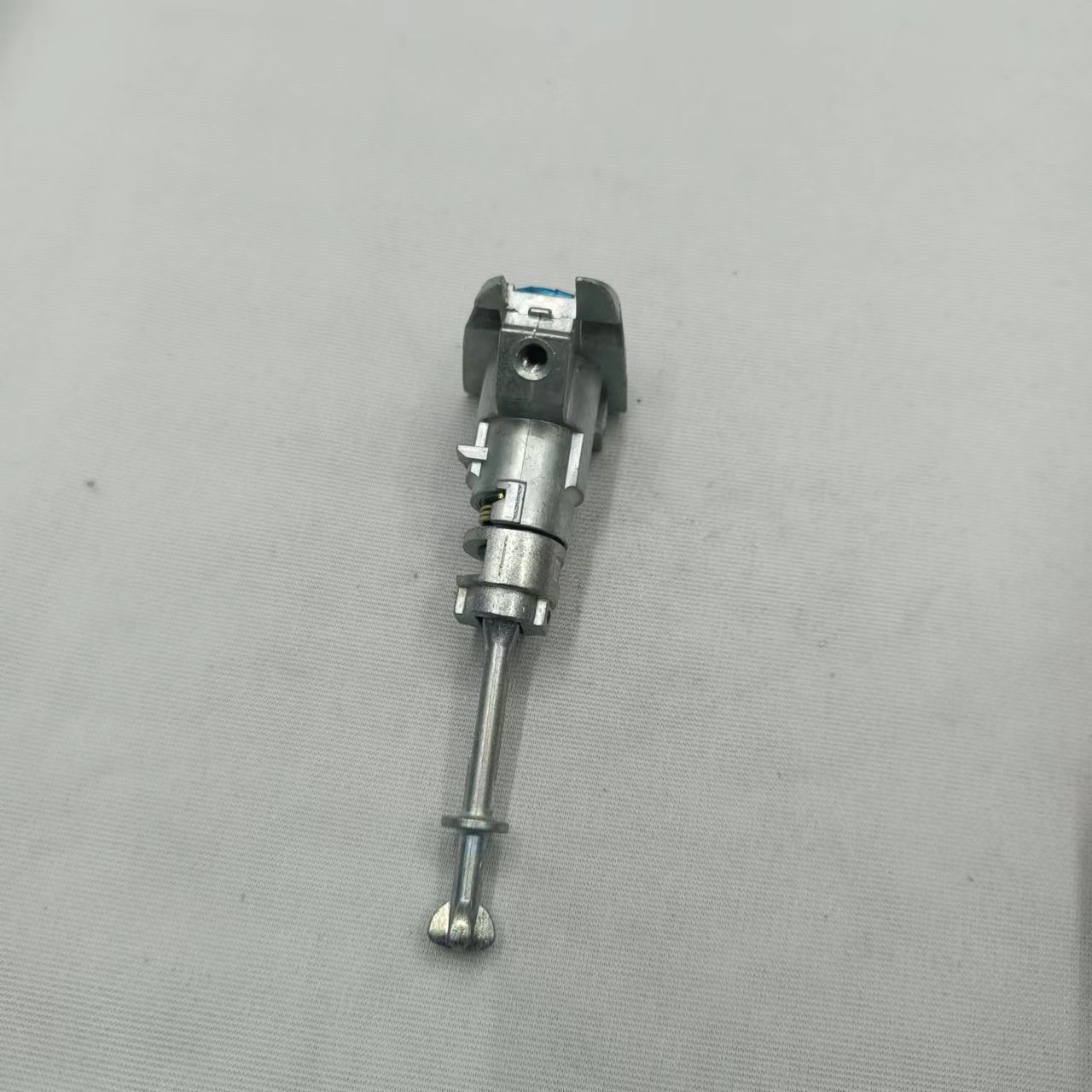 Adecuado para cilindro de cerradura de puerta onksela Cilindro de cerradura de puerta Mazda